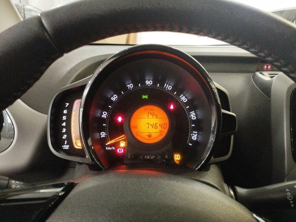 Toyota Aygo 5p 1.0 x-business 72cv