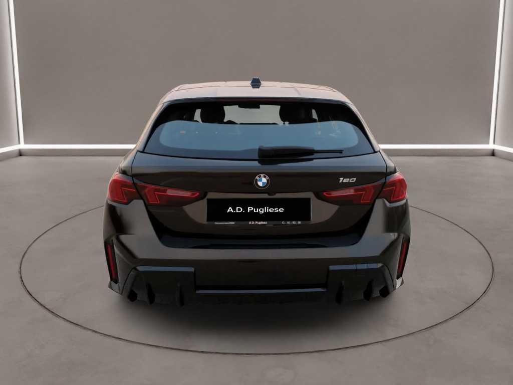 BMW Serie 1 120 48V MSport auto