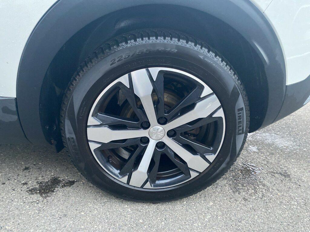 Peugeot 3008 1.2 puretech t. Allure s&s 130cv my18