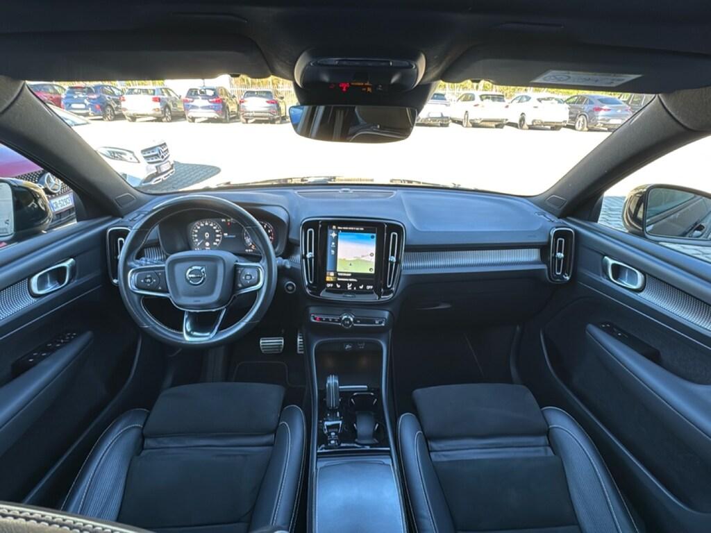 Volvo XC40 2.0 B4 R-design awd auto my21