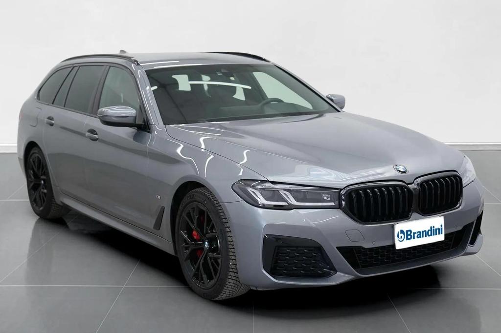 BMW Serie 5 520d Touring mhev 48V xdrive Msport auto