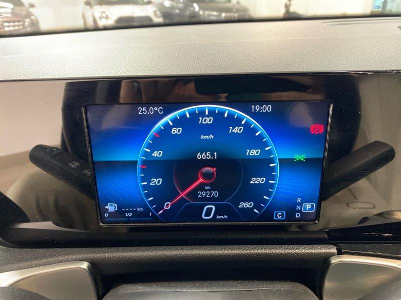 Mercedes GLB 180 d Sport auto