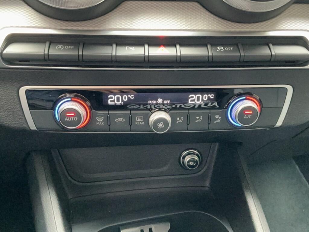 Audi Q2 35 2.0 tdi Identity Black quattro s-tronic