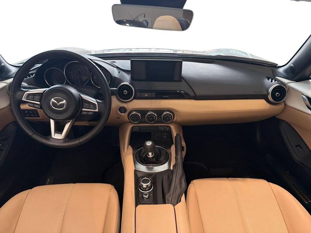 Mazda MX-5 1.5 Kazari