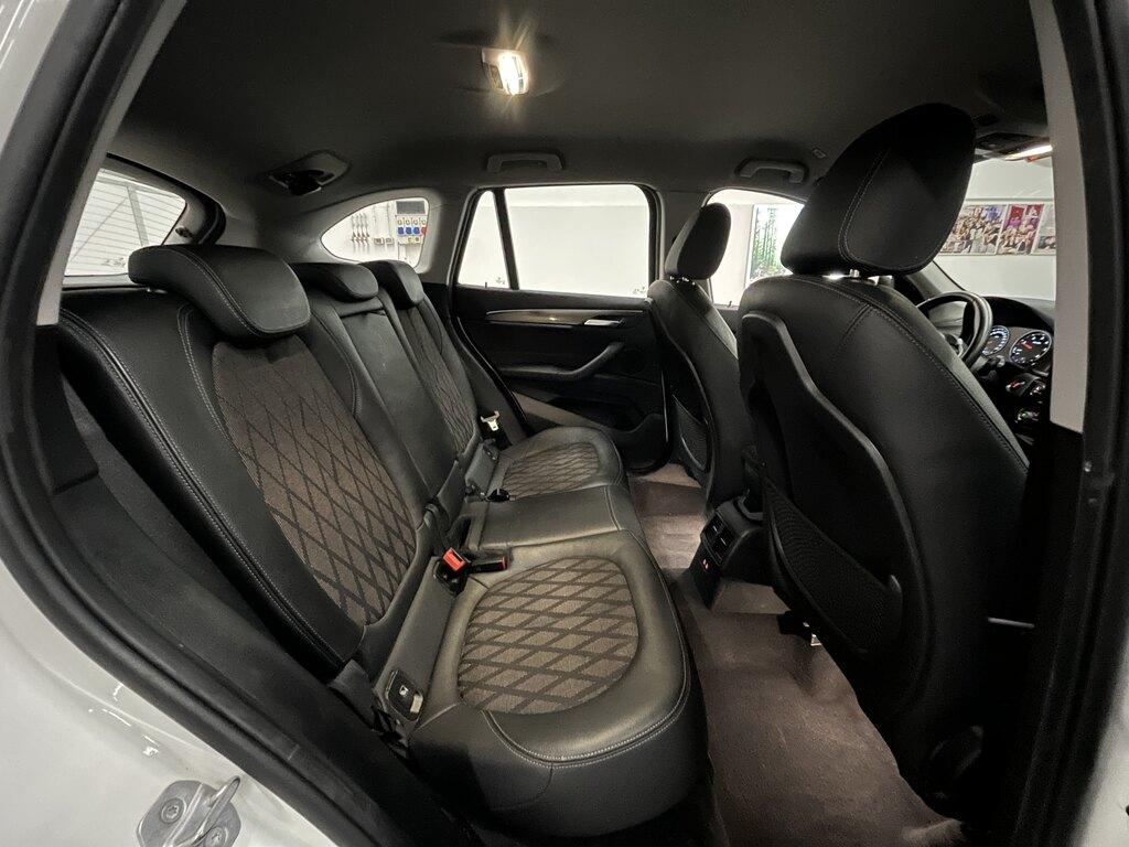 BMW X1 xdrive18d xLine auto my18