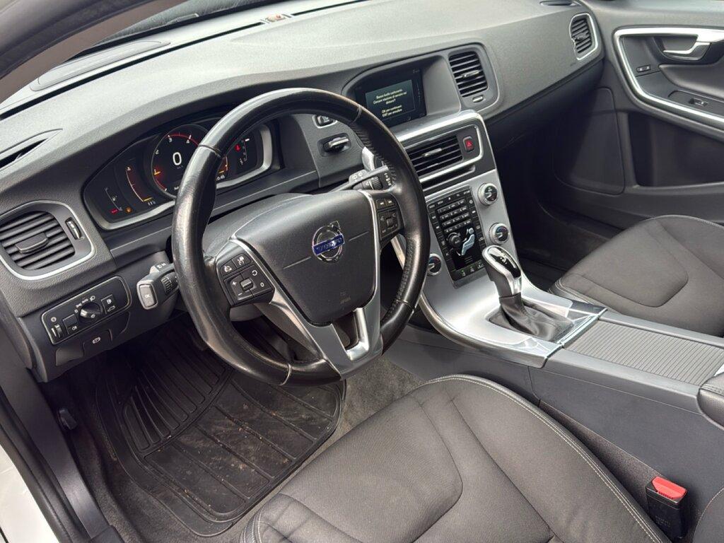 Volvo V60 Cross Country 2.0 D3 Business Plus geartronic