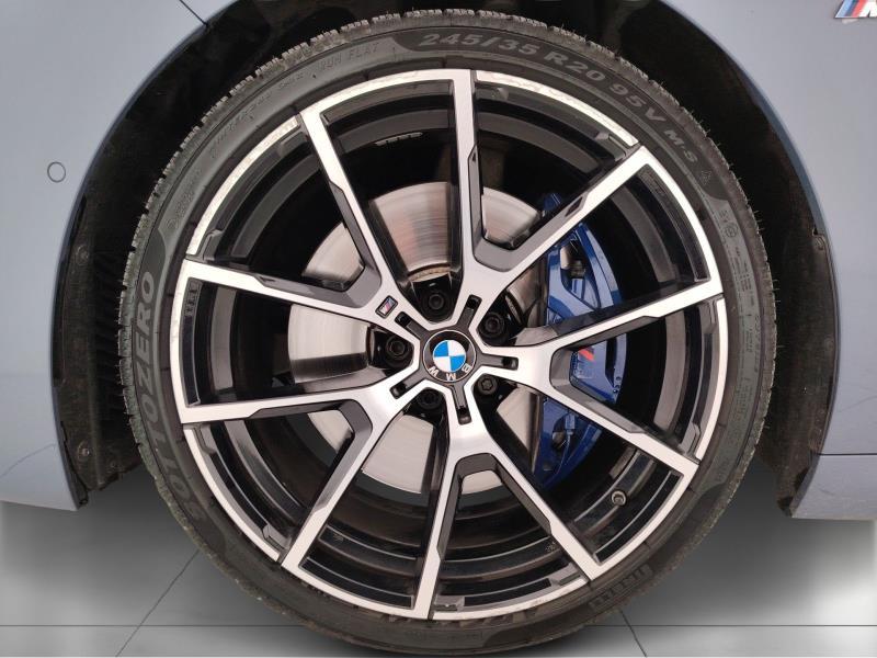 BMW Serie 8 840d Coupe xdrive Individual Composition MSport auto