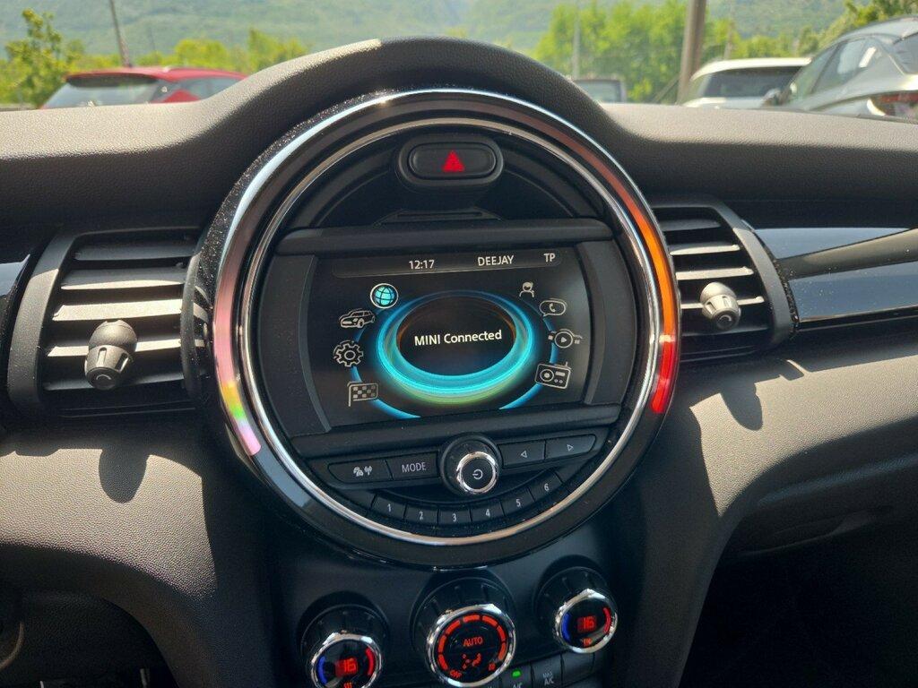 Mini Cooper D 1.5 D Cooper D Hype Auto