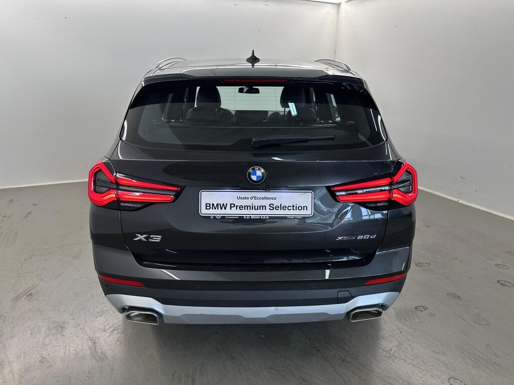BMW X3 xdrive20d mhev 48V auto