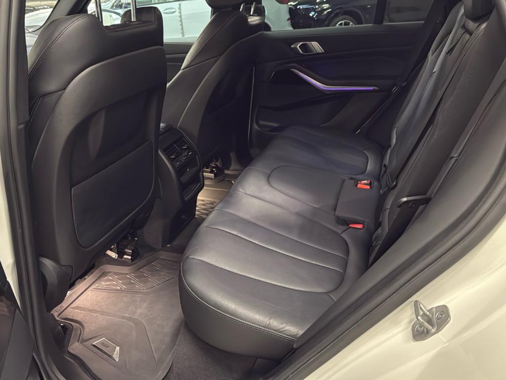 BMW X5 xdrive40d mhev 48V Msport auto