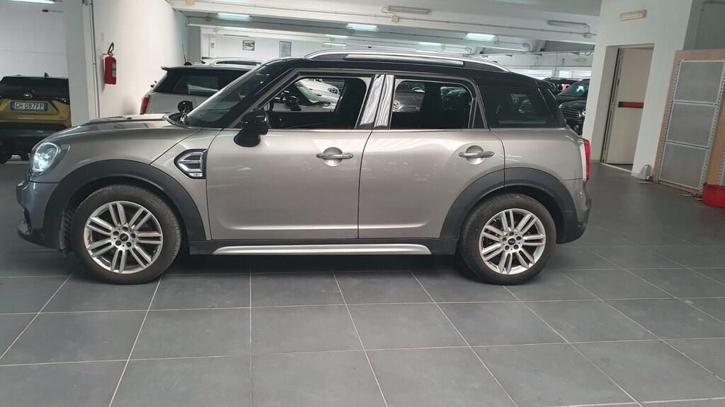 Mini Cooper Countryman 1.5 TwinPower Turbo Cooper Hype