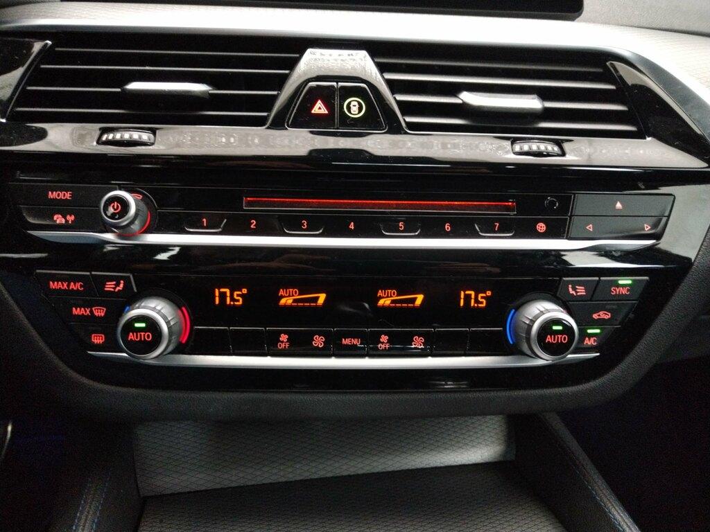 BMW Serie 5 520d Touring xdrive Msport auto
