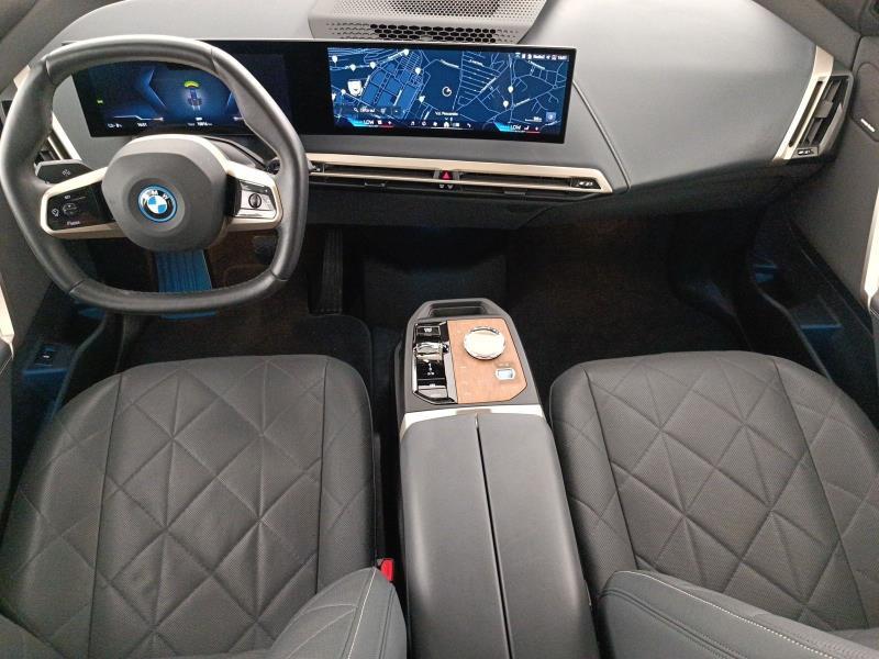 BMW iX xdrive50 pacchetto sportivo