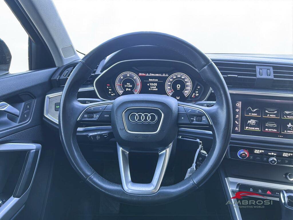 Audi Q3 35 2.0 tdi Business Advanced s-tronic