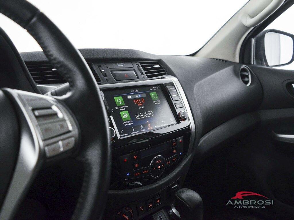 Nissan Navara 2.3 dci d.cab Tekna 4wd 190cv auto my19