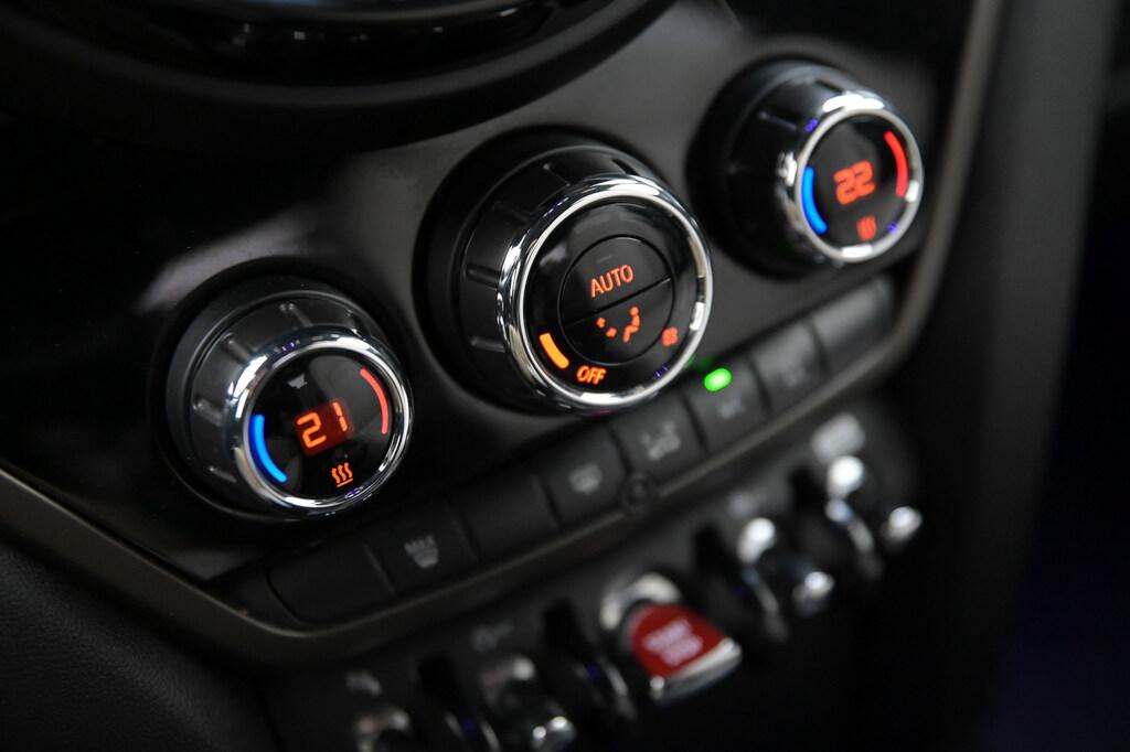 Mini Cooper SD Countryman 2.0 TwinPower Turbo Cooper SD Business ALL4 Steptronic