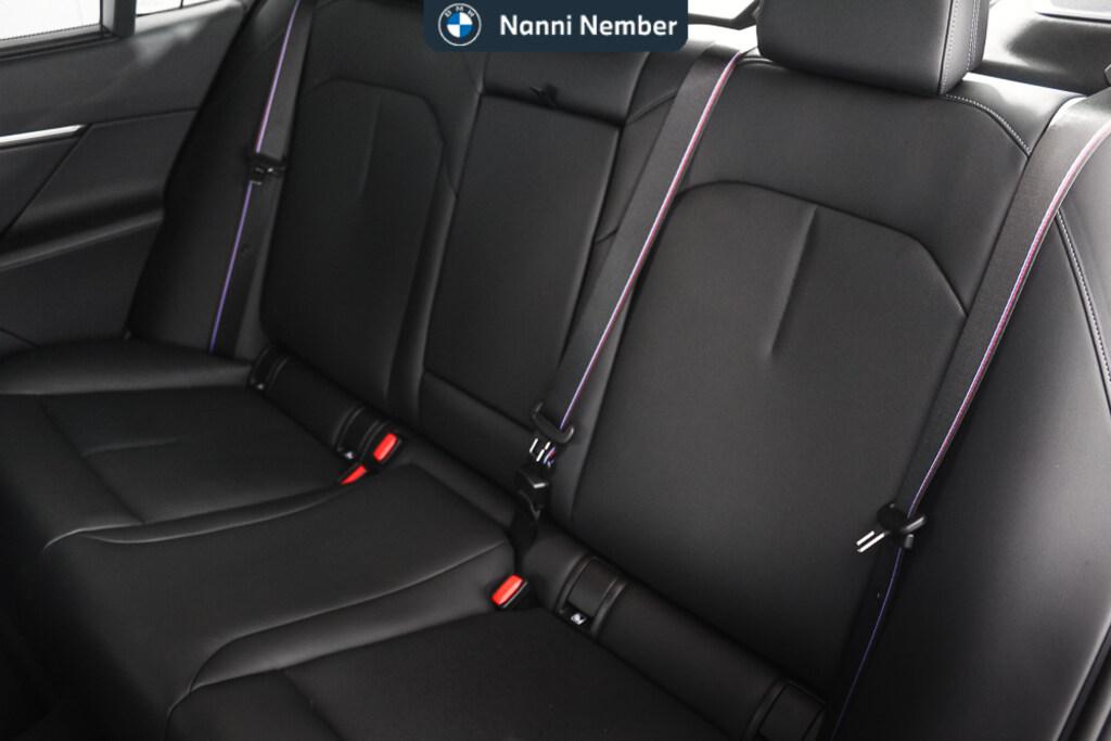 BMW M5 4.4 727cv auto