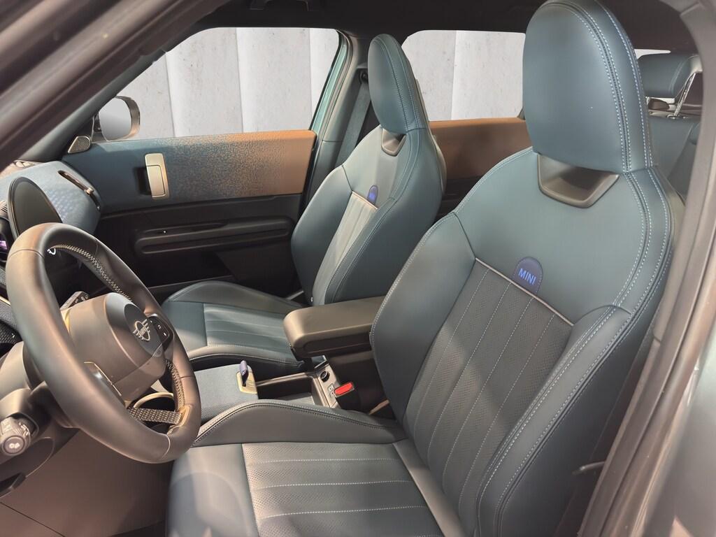 Mini Mini Countryman 1.5 48V C Favoured auto