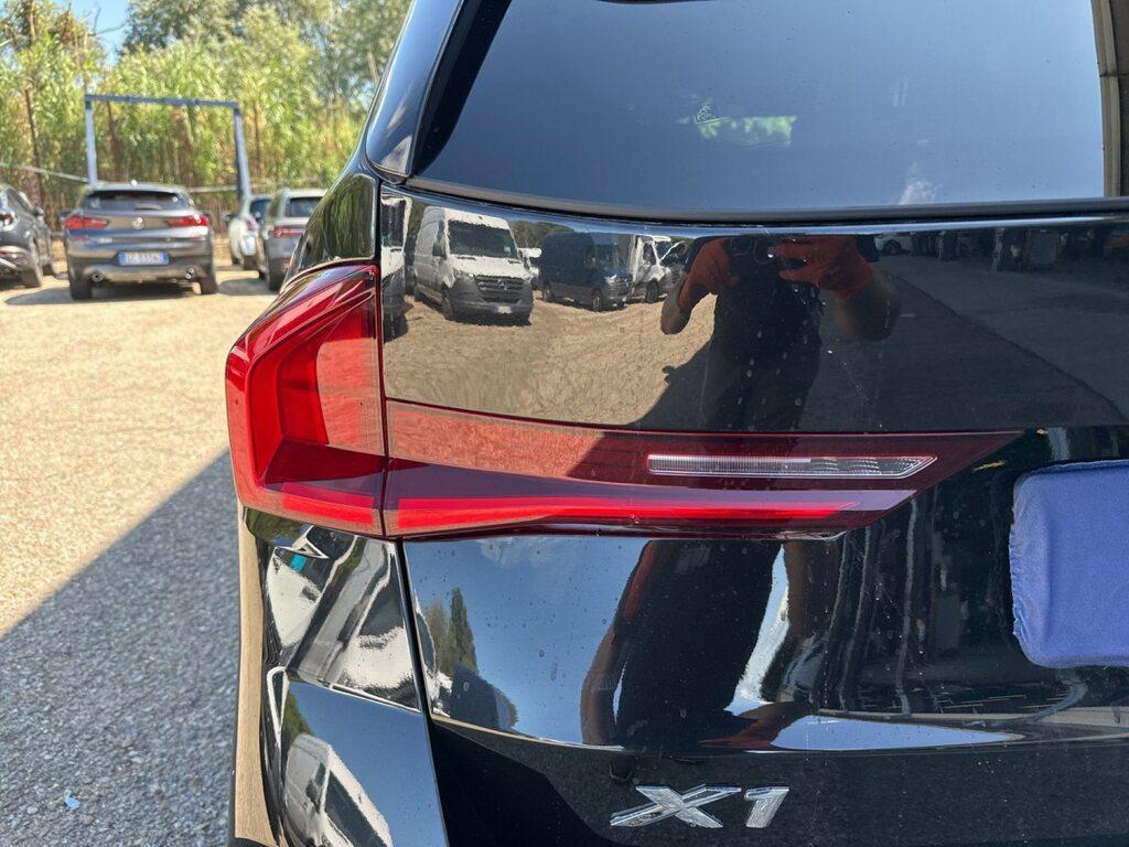 BMW X1 xdrive20d mhev 48V Msport auto