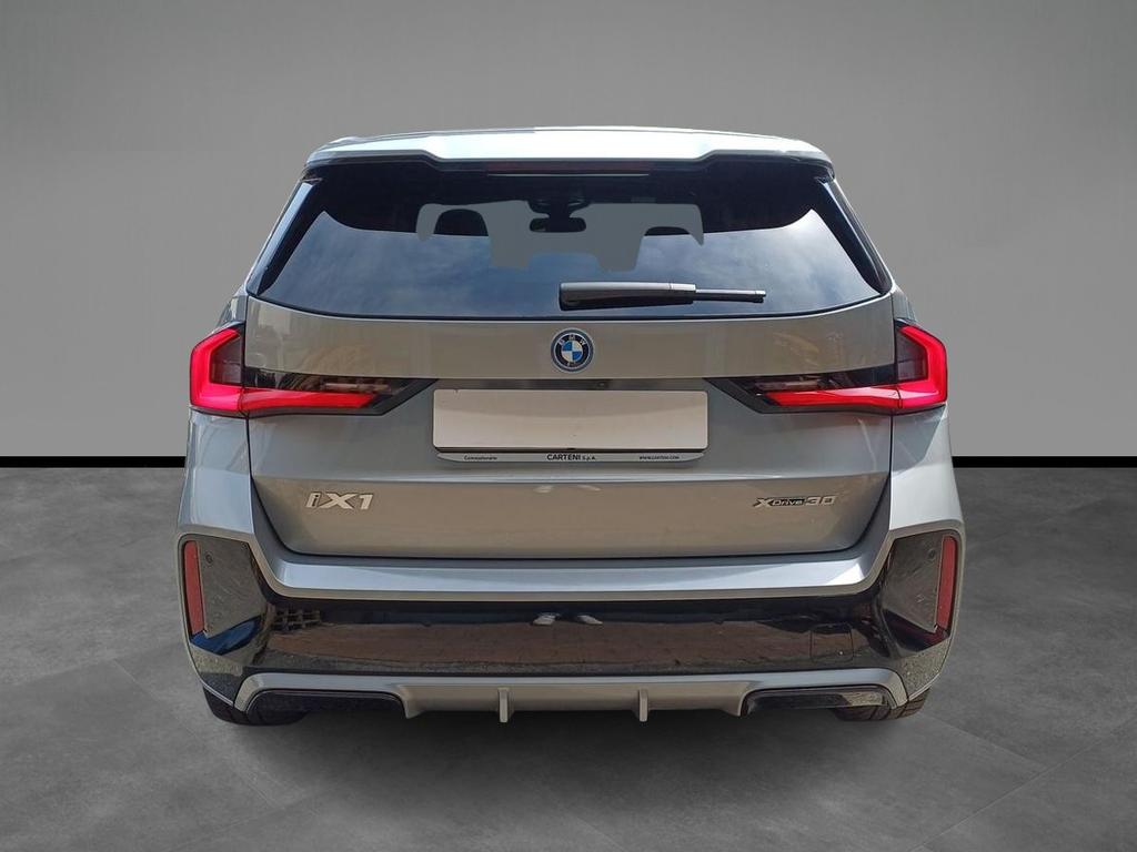 BMW iX1 30 xdrive Msport