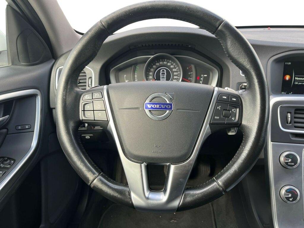 Volvo V60 2.0 D3 Momentum geartronic