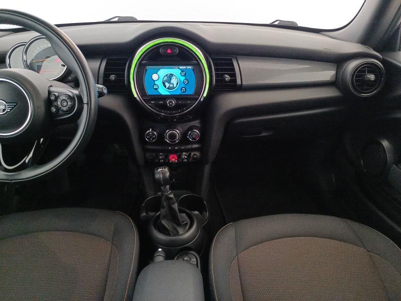 Mini Cooper 1.5 TwinPower Turbo Cooper Business