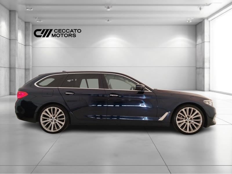 BMW Serie 5 530d Touring xdrive Luxury 249cv auto