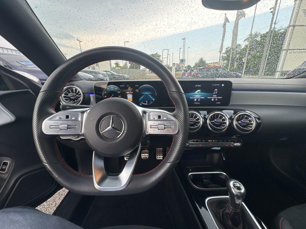 Mercedes CLA 180 Premium