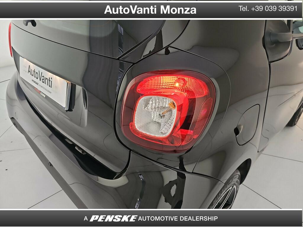Smart fortwo eq Berlin Black Passion