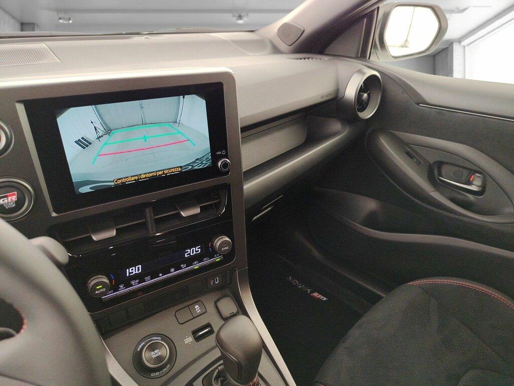 Toyota GR Yaris 1.6 Circuit dat-8