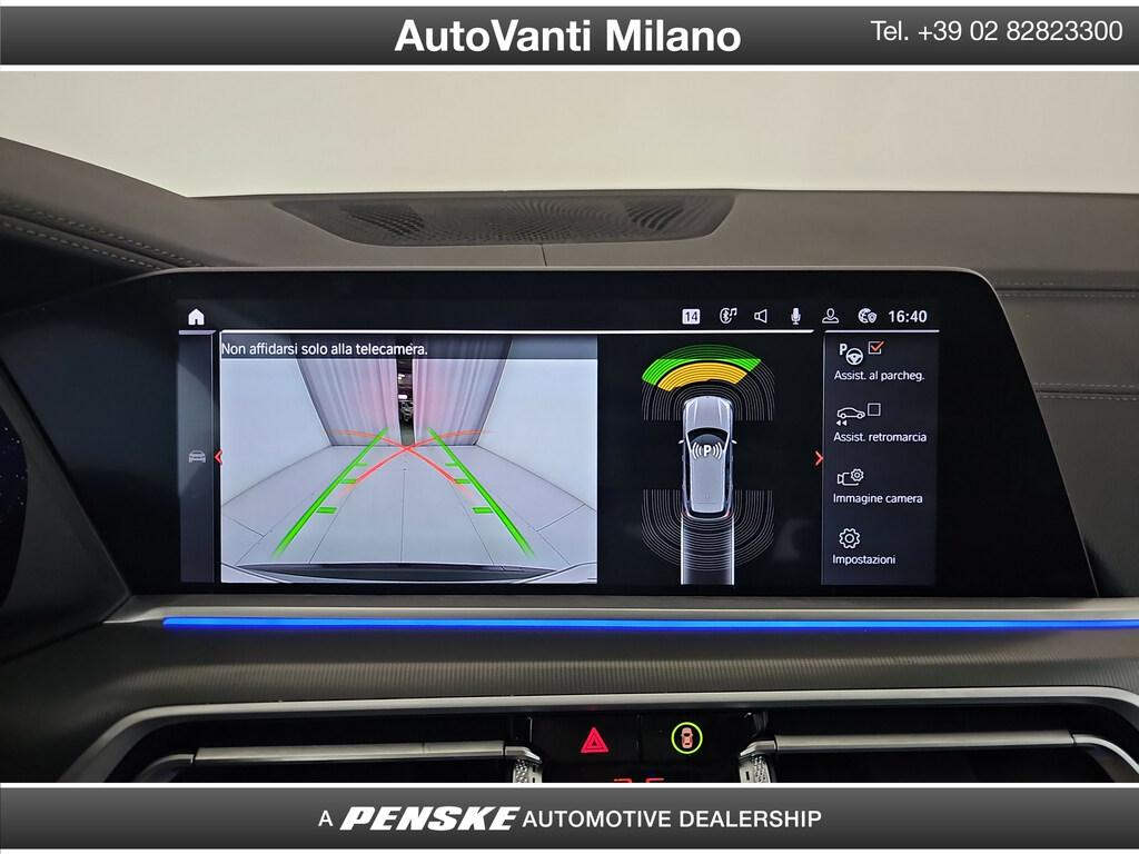 BMW X5 xdrive30d mhev 48V xLine auto