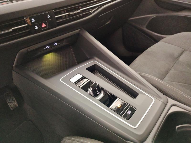 Volkswagen Golf 1.5 etsi evo act Style 130cv dsg