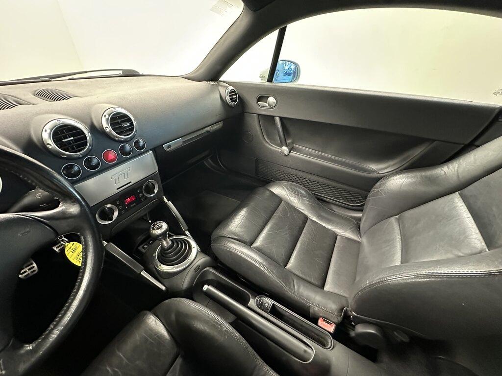 Audi TT 1.8t quattro