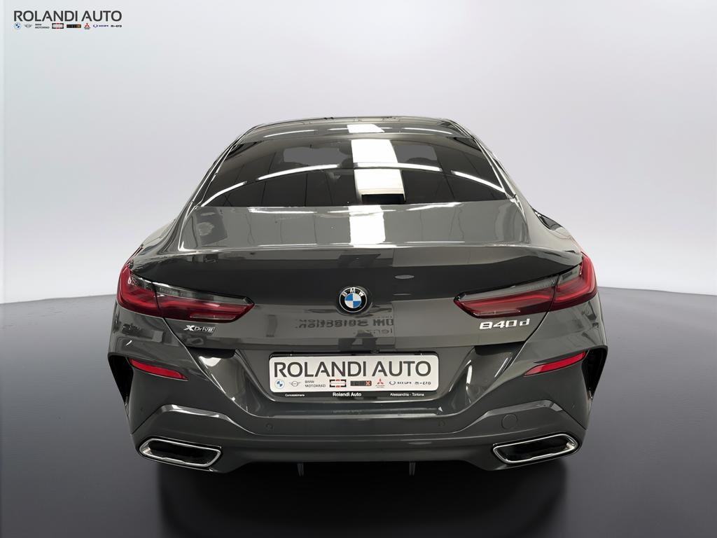 BMW Serie 8 840d Gran Coupe mhev 48V xdrive Individual Composition Msport auto