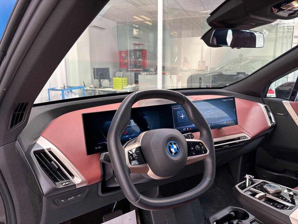 BMW iX xdrive50