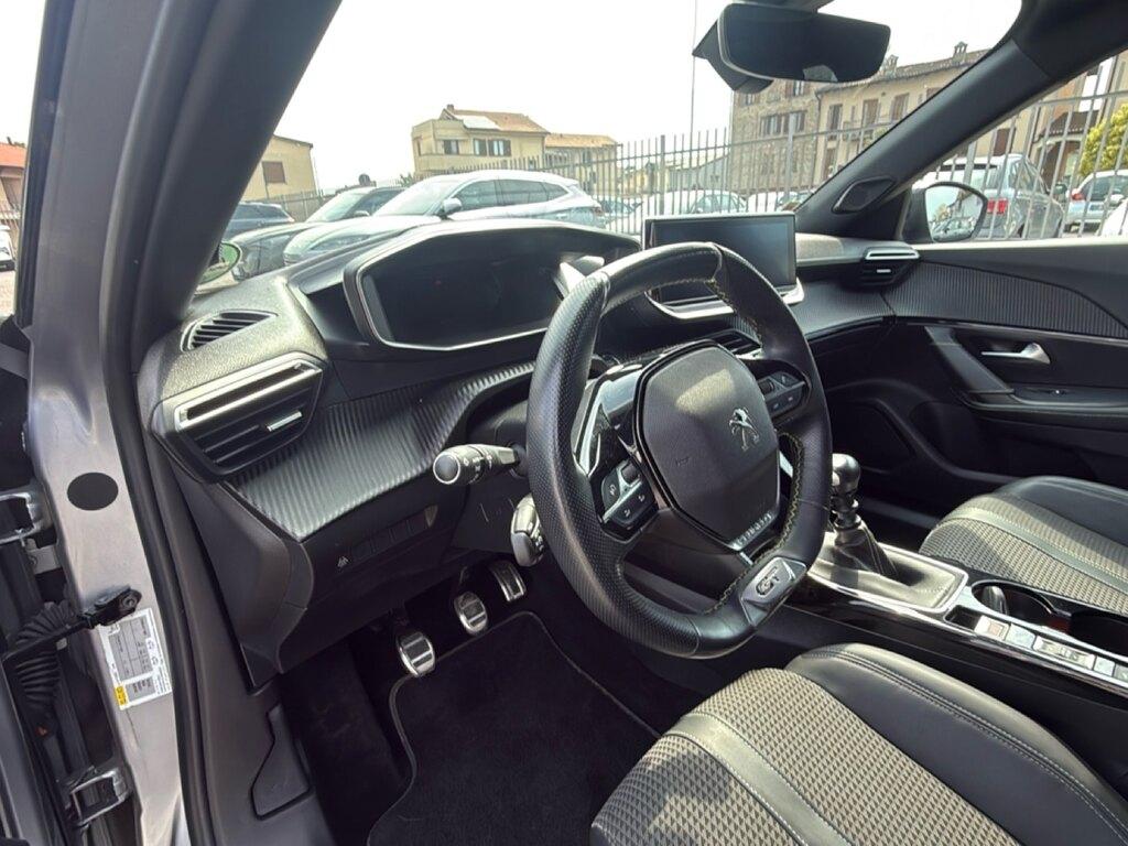 Peugeot 2008 1.5 bluehdi GT Line s&s 100cv