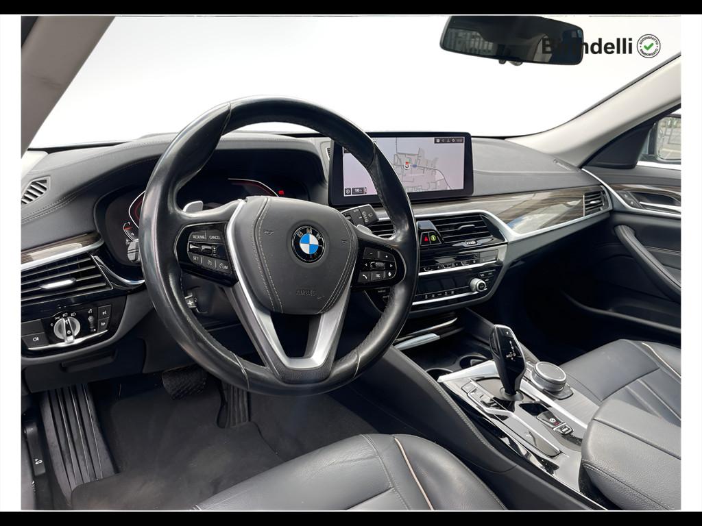 BMW Serie 5 520d Touring mhev 48V Luxury auto