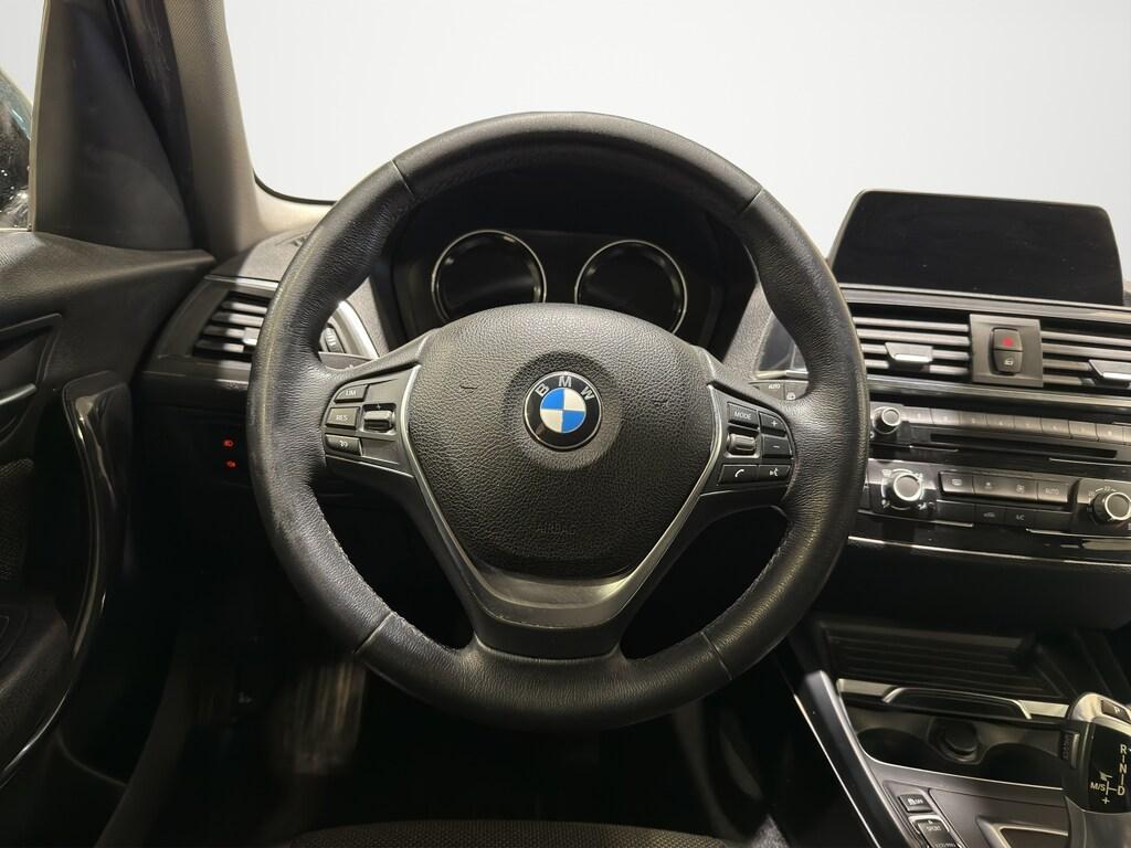 BMW Serie 1 116d 5p auto