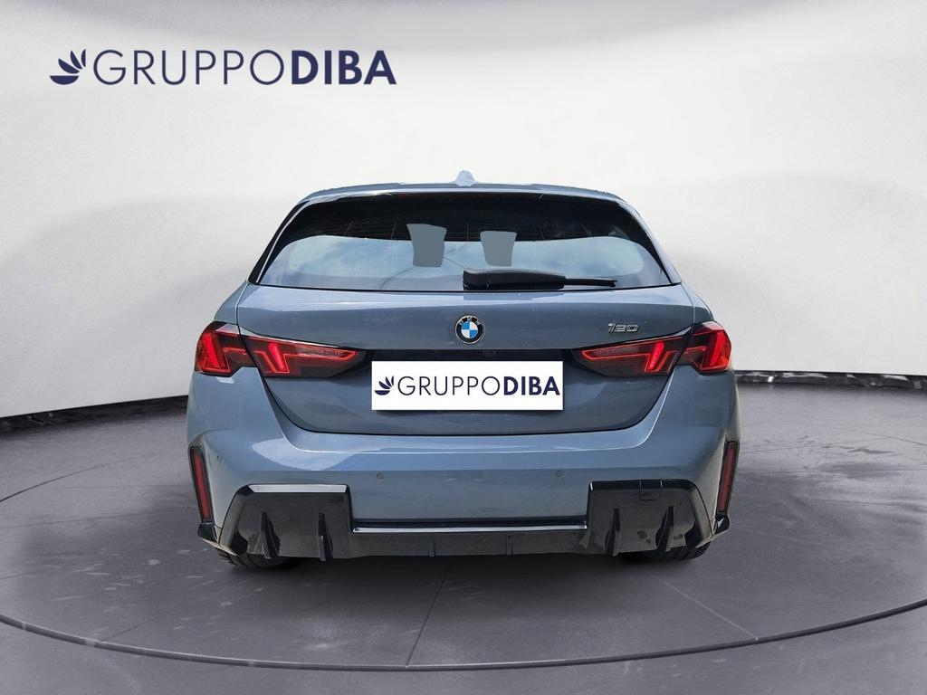 BMW Serie 1 120 48V MSport Design auto