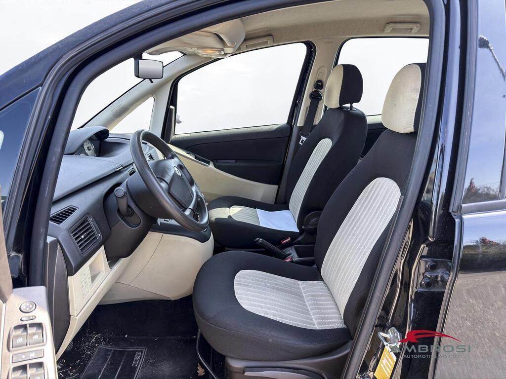 Lancia Musa 1.4 16v Oro 100 6m