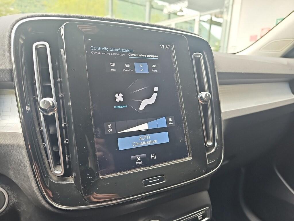 Volvo XC40 2.0 D4 Momentum Pro awd geartronic my21