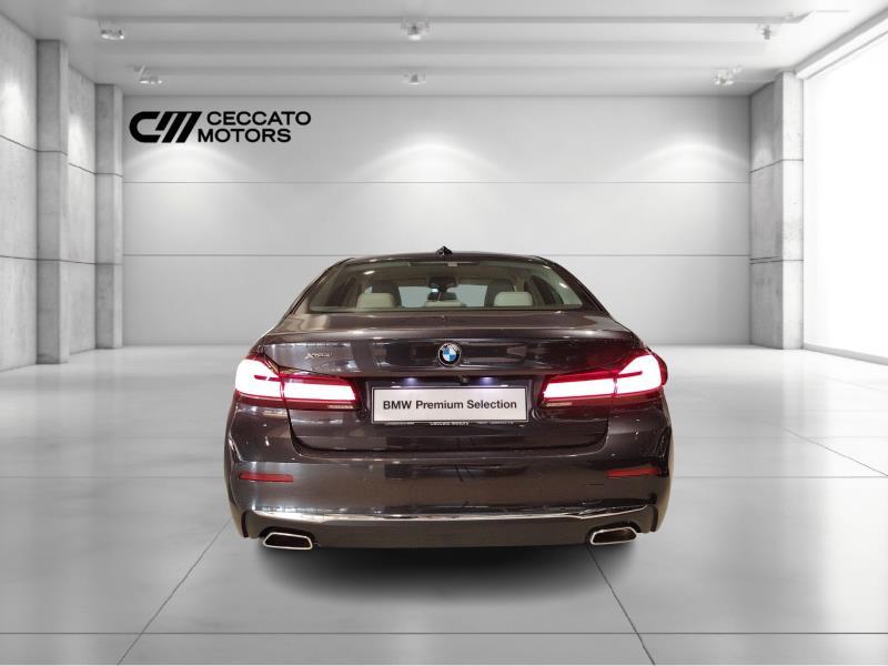 BMW Serie 5 520d mhev 48V xdrive Luxury auto