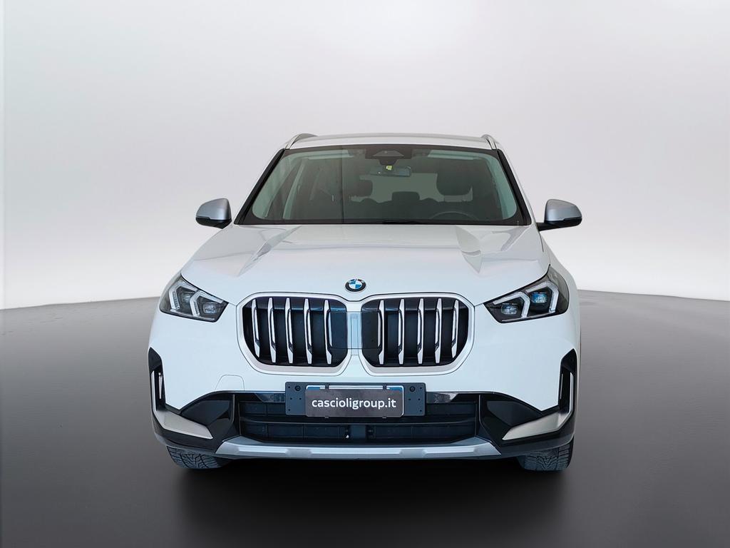 BMW X1 xdrive20d mhev 48V X-Line auto