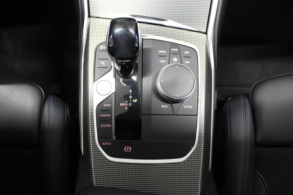 BMW Serie 3 320d Touring mhev 48V xdrive Msport auto