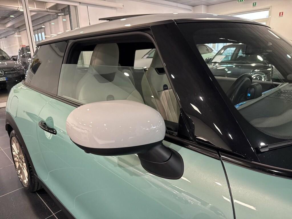 Mini Mini Cooper 3p 1.5 C Favoured auto