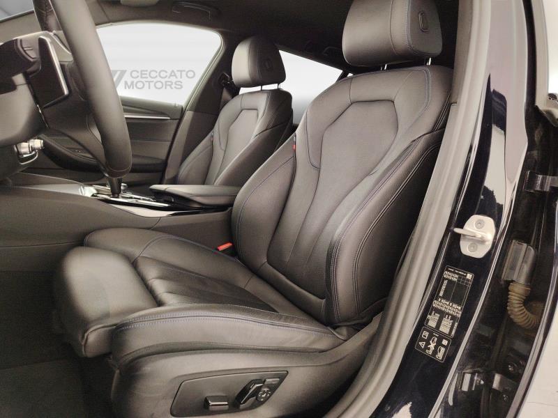 BMW Serie 5 520d Touring mhev 48V xdrive Msport auto