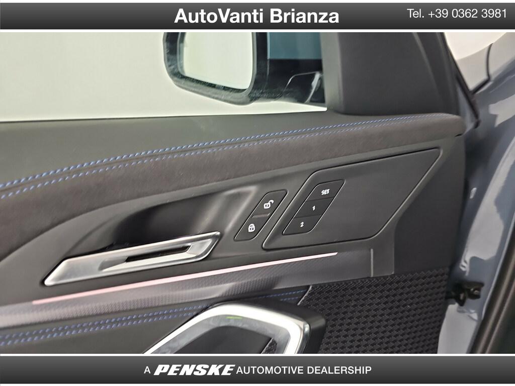 BMW iX1 edrive 20 X-Line