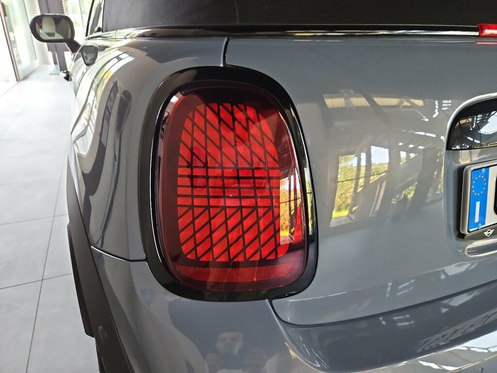 Mini Mini Cooper Cabrio 2.0 S Favoured auto
