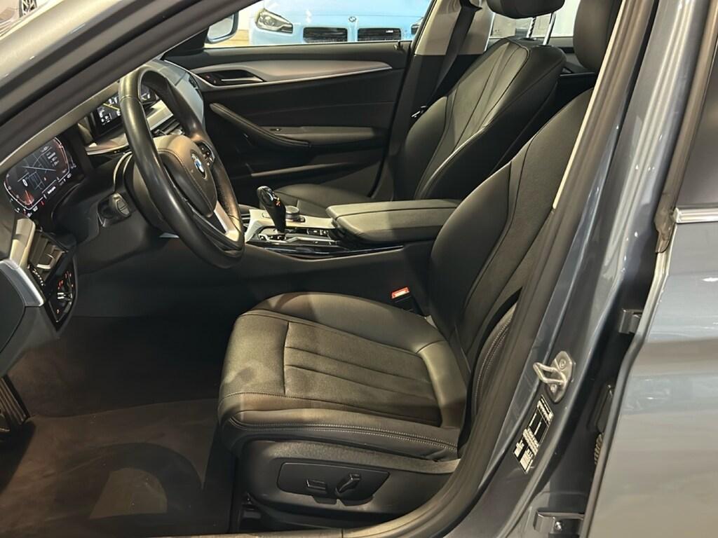 BMW Serie 5 520d Touring mhev 48V Business auto