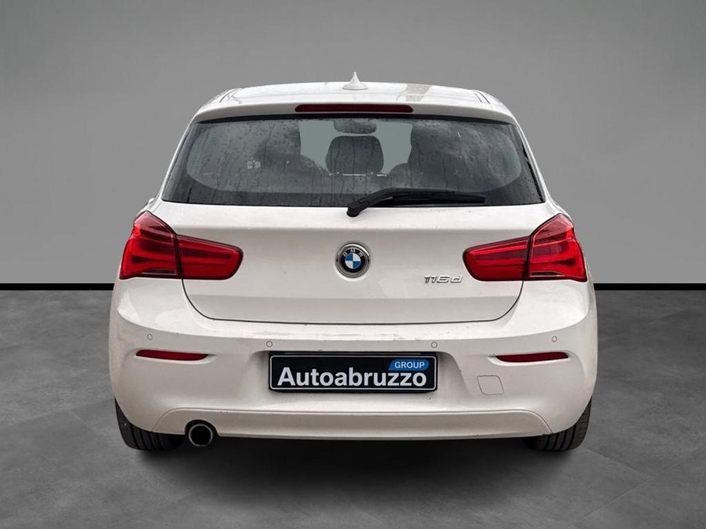 BMW Serie 1 116d Digital Edition 5p auto